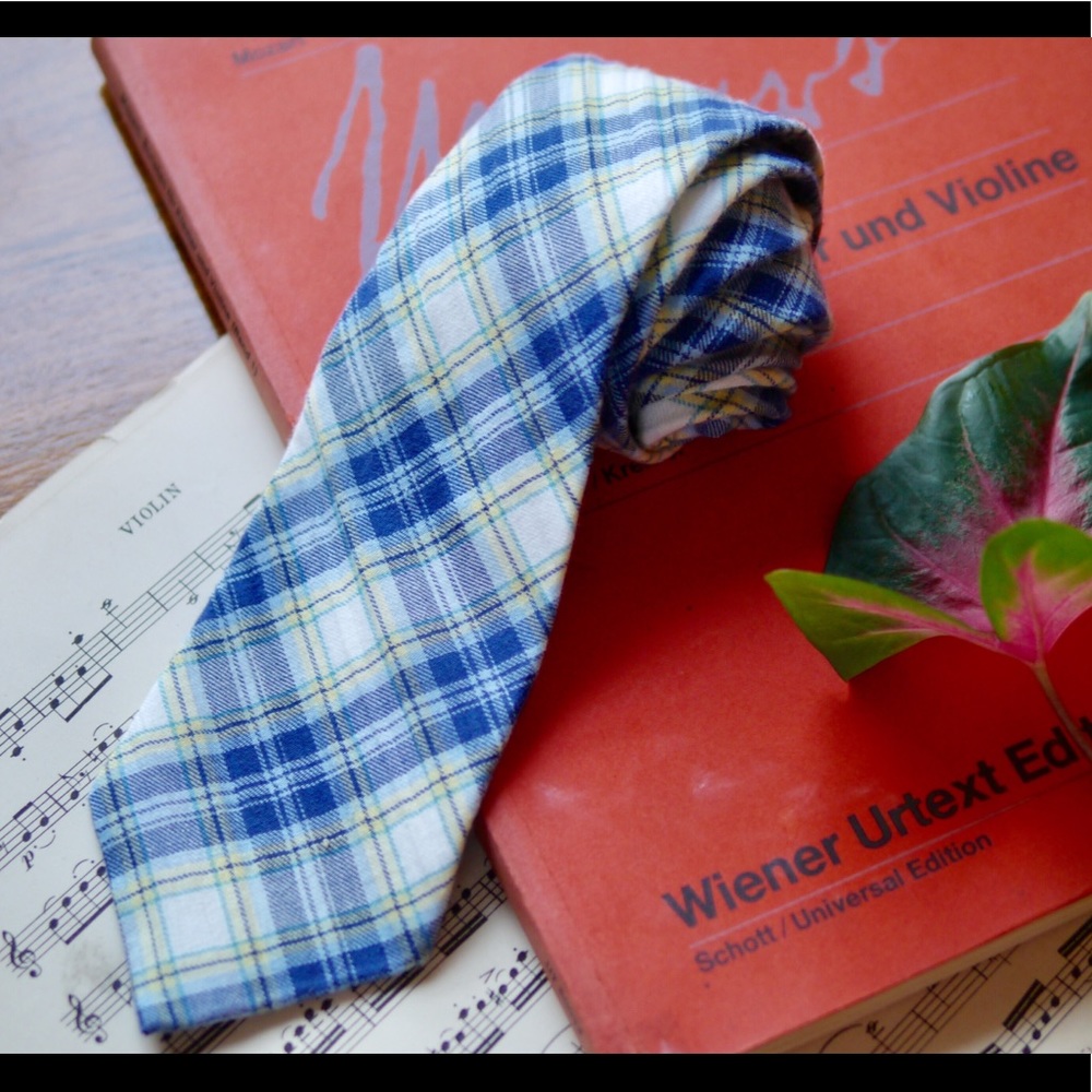 Gilded Age NYC cotton tie